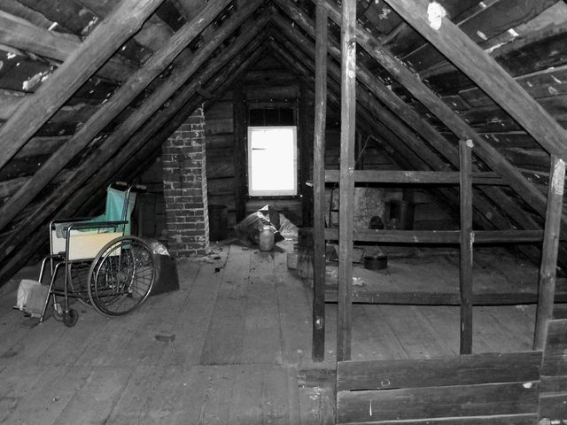 ナイトクラブが創り出す非日常空間と進化し続ける内装デザインの魅力